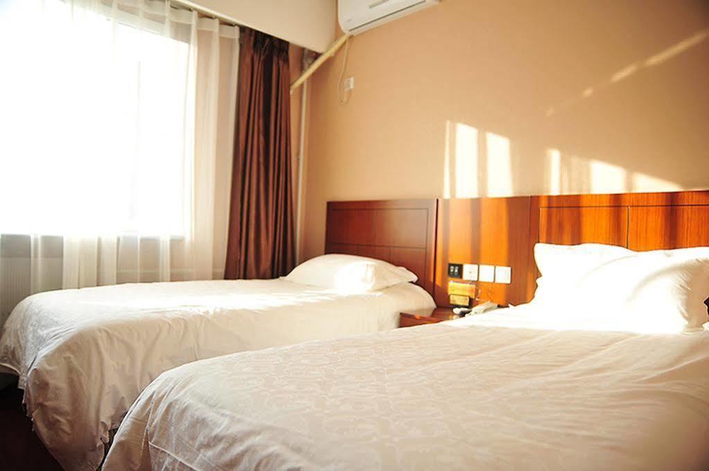 East Sacred Hotel Beijing Eksteriør billede